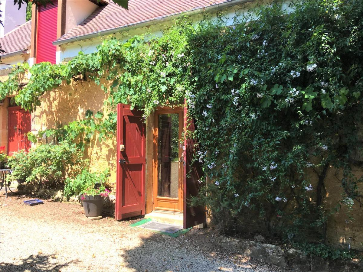 Chambres D'Hotes Les Coustilles Saint-Alvère 외부 사진