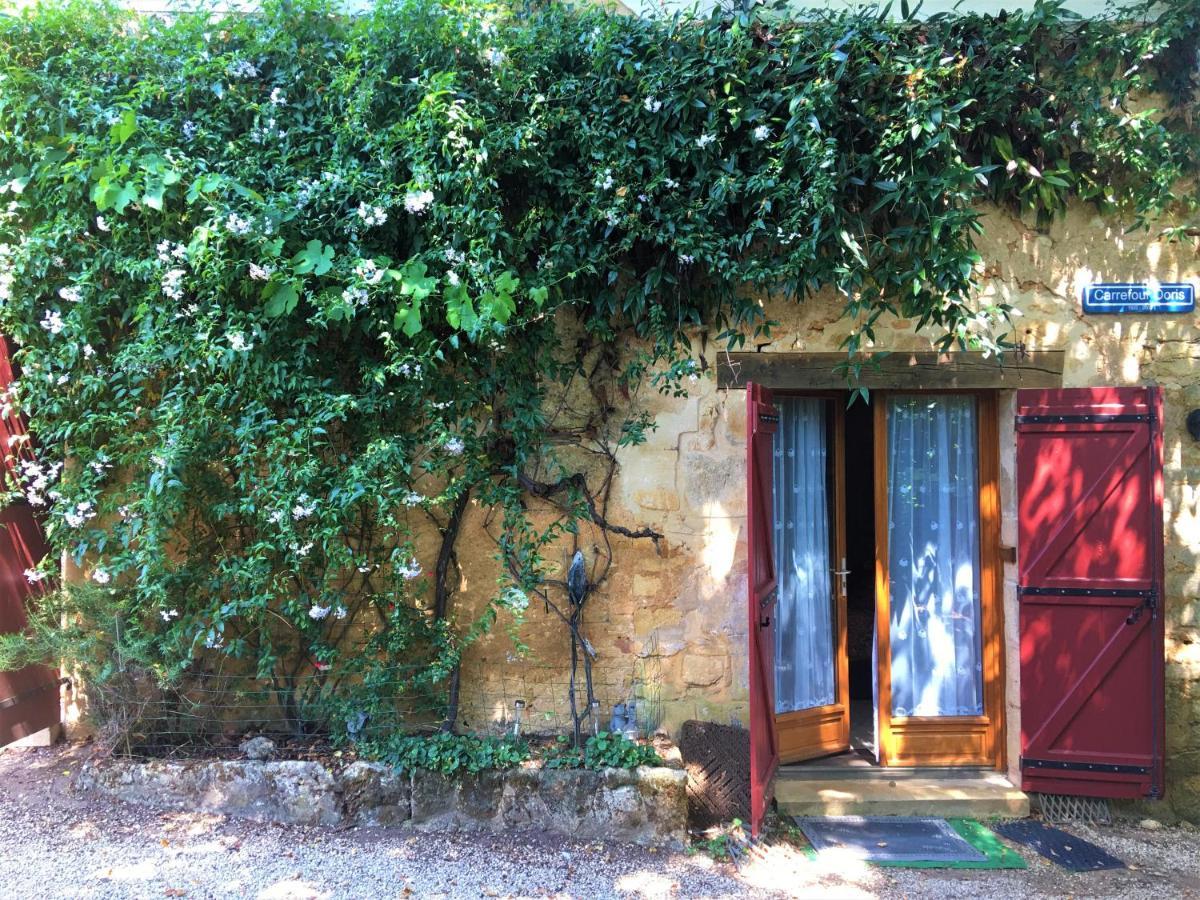 Chambres D'Hotes Les Coustilles Saint-Alvère 외부 사진