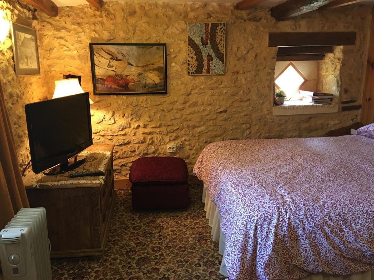 Chambres D'Hotes Les Coustilles Saint-Alvère 외부 사진
