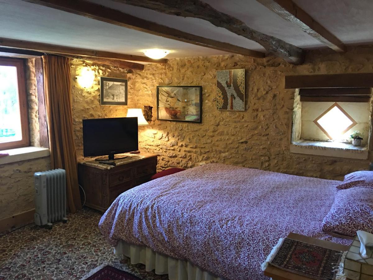 Chambres D'Hotes Les Coustilles Saint-Alvère 외부 사진